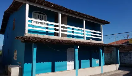 Casa de luxo em condomínio no bairro Outeiro, Araruama-RJ: 4 quartos, 2 suítes, 1 sala, 1 banheiro, 2 vagas de garagem, 241,00 m².