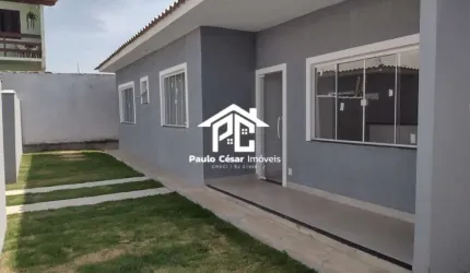 Casa com 03 Quartos sendo 01 suíte ótima sala cozinha banheiro área de serviço varandas garagem ótimo quintal. Aceita financiamento bancário.