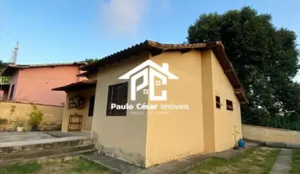 Oportunidade imperdível: Casa à venda em Araruama-RJ, bairro Viaduto, 2 quartos, 1 sala, 1 banheiro, 60m².