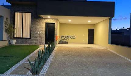 Casa Térrea - 3 Suítes e 4 Vagas de Garagem em condomínio em Paulínia