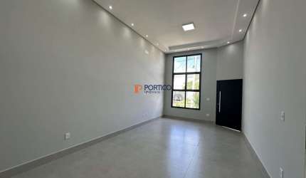 Casa Térrea com 3 Suítes em condomínio tranquilo – Oportunidade Imperdível!