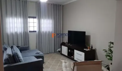 Casa Térrea - 3 Dormitórios (1 Suíte) - Pq. Cidade - Campinas
