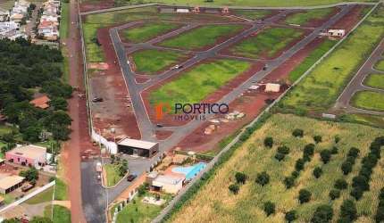 Terreno à venda no Portoville Parque Betel Residencial em Paulínia/SP