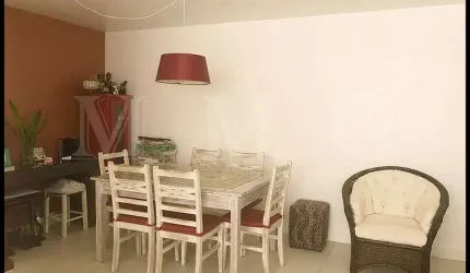 Apartamento totalmente reformado 100m2 ,3 dormitórios sendo 1 suíte,1 vaga de garagem , v  mariana