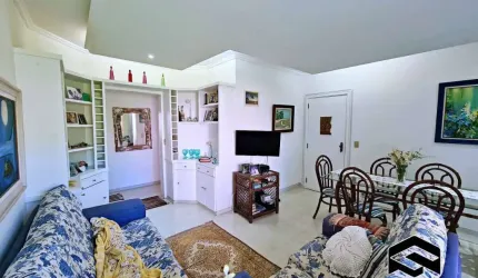 AMPLO APARTAMENTO, 02 QUADRAS DA PRAIA!