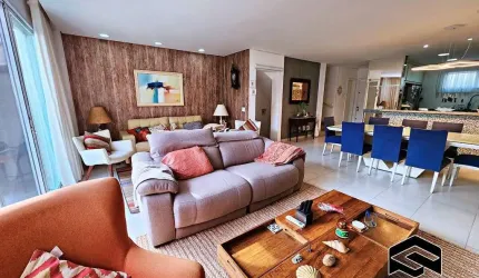 LINDA CASA EM CONDOMIÍNIO! LAZER COMPLETO, 01 QUADRA DA PRAIA!