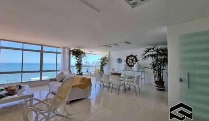 AMPLO APARTAMENTO, FRENTE AO MAR!