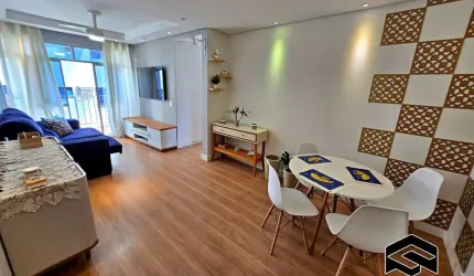 LINDO APARTAMENTO REFORMADO E DECORADO! CONDOMÍNIO BAIXO!