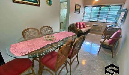 APARTAMENTO COM SACADA, LAZER, EM BOA LOCALIZAÇÃO!