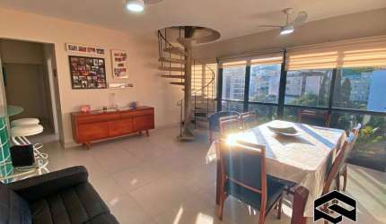 AMPLA COBERTURA DUPLEX, 04 DORM´S, TERRAÇO COM PISCINA E CHURRASQUEIRA!
