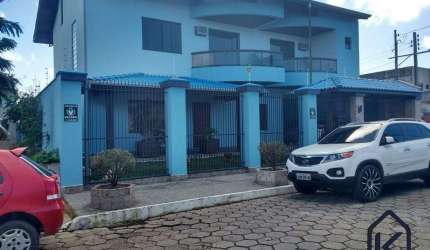 Casa de Excelente Padrão no Bairro São João