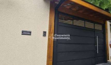 Casa com 3 dormitórios à venda, 161 m² por R$ 780.000,00 - Villa Branca - Jacareí/SP