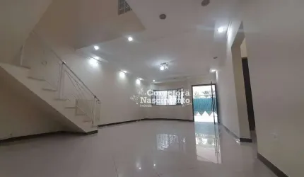 Casa com 3 dormitórios, 401 m² - venda por R$ 840.000,00 ou aluguel por R$ 4.400,00/mês - Jardim América - Jacareí/SP