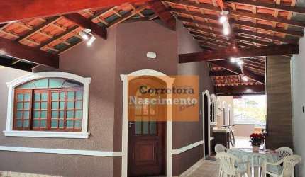 Casa com 3 dormitórios à venda, 130 m² por R$ 650.000,00 - Villa Branca - Jacareí/SP