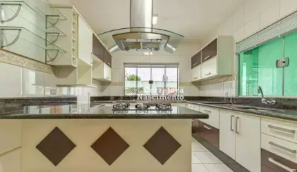 Casa com 3 dormitórios à venda, 250 m² - Vila Tatetuba - São José dos Campos/SP