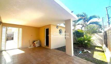Casa com 3 dormitórios, 140 m² - venda por R$ 750.000,00 ou aluguel por R$ 3.600,00/mês - Centro - Jacareí/SP