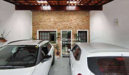 Casa com 3 dormitórios à venda por R$ 390.000,00 - Parque Califórnia - Jacareí/SP