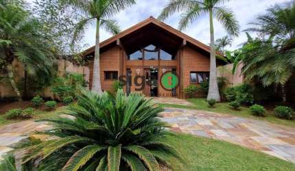 Casa a Venda em Condomínio Jardim Acapulco 5 quartos
