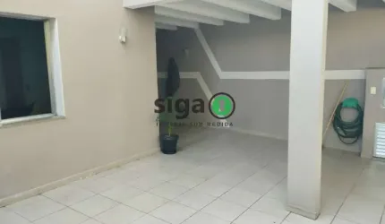 CASA Á VENDA NA VILA SÔNIA, 3 QUARTOS, 3 VAGAS! 890 MIL