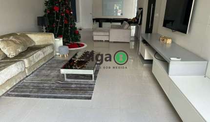 Sobrado 330 m² 03 suítes 04 vagas