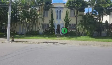 Casa Comercial com 224m², sobrado, com 9 salas, para Locação e Venda, no Jardim Paulista