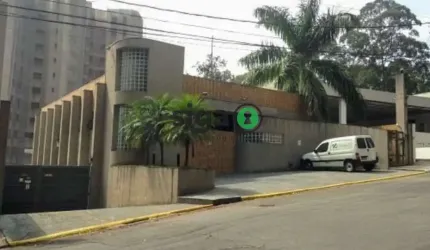 Prédio Comercial no Morumbi - 963 m², 20 vagas, 5 banheiros !!