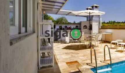 Sobrado de Alto Padrão à Venda em Condomínio Fechado ? 470m²  4 Suítes  6 Vagas