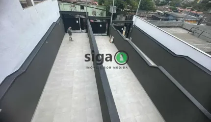 SOBRADO À VENDA NO CAPÃO REDODNDO