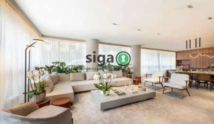 Apartamento a venda em Moema com 4 quartos / 2 suítes