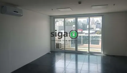 Sala Comercial para alugar com 36 metros, banheiro e 1 vaga no Morumbi - Sp