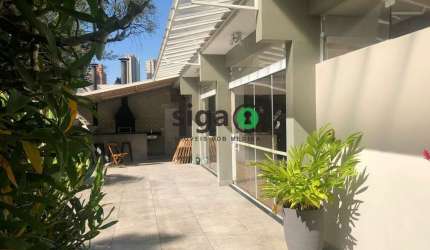 Casa em Condomínio no Vale do Morumbi - 202m², 3 quartos, 4 vagas!