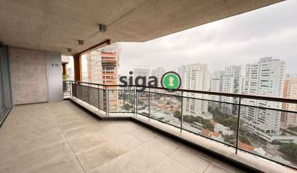 Apartamento 3 Quartos com 3 suítes, 3 vagas de garagem, 167m²  á venda Itaim Bibi