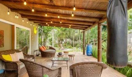 Casa com 3 quartos à venda na Rua Ângelo Zamir Biasi, 551, Atuba, Curitiba por R$ 1.790.000