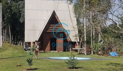 Chácara em Meio a Natureza com 02 Lagoas e Terreno de 2.400m² à venda em Canelinha/SC