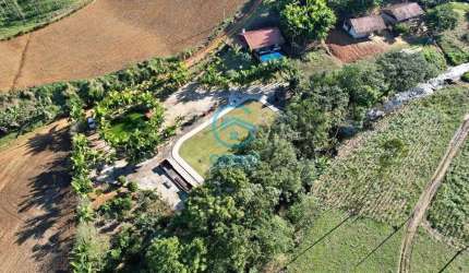 Chácara com Linda Cachoeira, Piscina e Terreno de 6.500m² à venda em Tijucas/SC