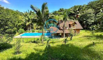 Sítio em Meio a Natureza com Piscina, Lagoa e Terreno com Escritura Pública de 11.000m² à venda em Canelinha/SC