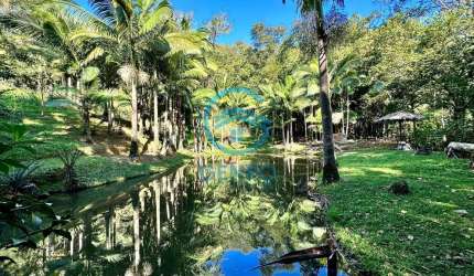Sítio com Cachoeira, Lagoa e Terreno de 18.000m² à venda em Canelinha/SC
