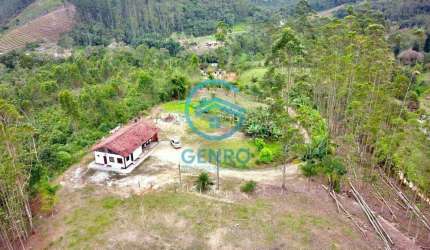 Sítio com Belíssima Área e Terreno de 130.000m² (13 HECTARES) à venda em Canelinha/SC
