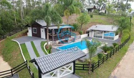 Chácara em Meio a Natureza com Piscina e Terreno de 5.000m² à venda em Nova Trento/SC