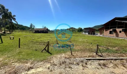 Lote para Chácara com Escritura Pública em Condomínio Rural com uma Excelente Infraestrutura à venda em Tijucas/SC