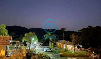 Sitio Encantador em Meio a Natureza com Piscina e Terreno de 16.000m² ( 1.6 HECTARES ) à venda em Águas Mornas/SC