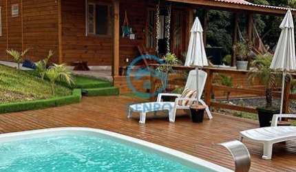 Chalé Mobiliado na Serra Catarinense com Piscina e Terreno de 2.000m² à venda em Alfredo Wagner/SC