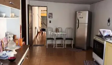 Casa à venda no bairro Jardim Balneário Meia Ponte - Goiânia/GO