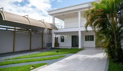 Casa Sobrado em Parque das Amendoeiras, Goiânia/GO