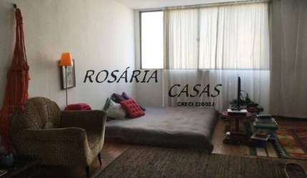 Pinheiros- 1 por andar com 3 dorms e 1 vaga