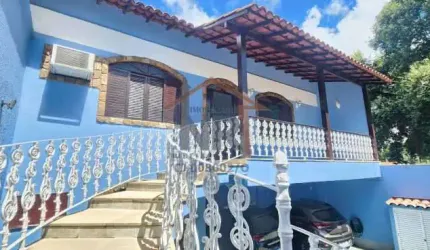 Casa em condomínio fechado com 5 quartos à venda na Estrada Capenha, Pechincha, Rio de Janeiro, 248 m2 por R$ 1.100.000