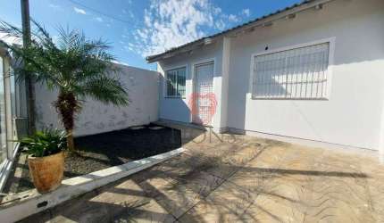 Casa com 2 dormitórios à venda, 44 m² por R$ 202.000,00 - Parque Ipiranga - Gravataí/RS