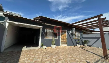 Casa com 3 dormitórios à venda, 69 m² por R$ 579.000 - Parque da Matriz - Cachoeirinha/RS