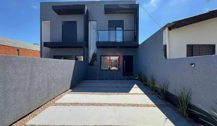 Sobrado com 3 dormitórios à venda, 124 m² por R$ 550.000,00 - Santa Cruz - Gravataí/RS