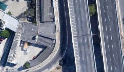 Oportunidade Única: Terreno Comercial à Venda!